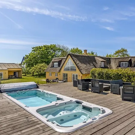 Casa vacanze Narvik - 4-5km From The Sea By Interhome *
