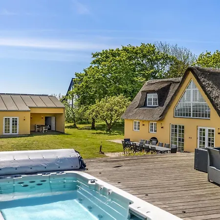 Narvik - 4-5km From The Sea By Interhome Casa vacanze Kongsmark