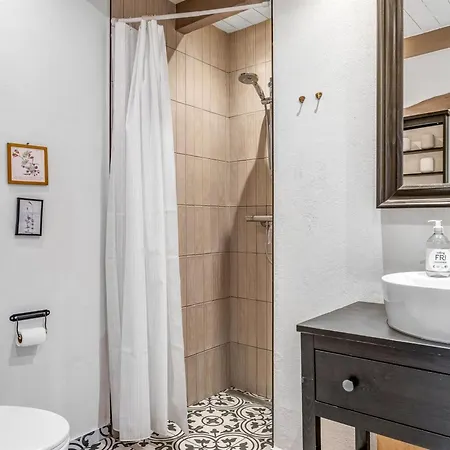 Casa vacanze Narvik - 4-5km From The Sea By Interhome