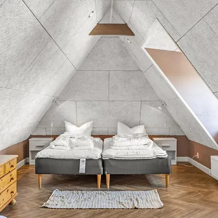 Narvik - 4-5km From The Sea By Interhome Сasa de vacaciones Kongsmark